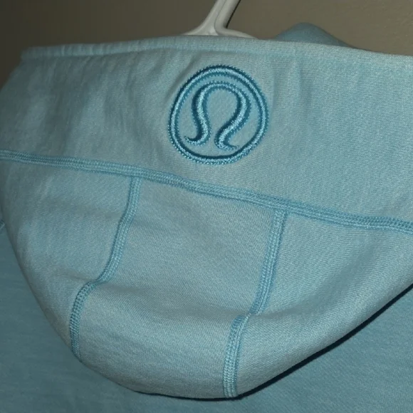 Lululemon Scuba Light Blue Zip-Up Hoodie Size 6 - Picture 3 of 9